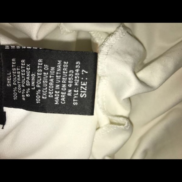 Dress - Picture 2 of 8